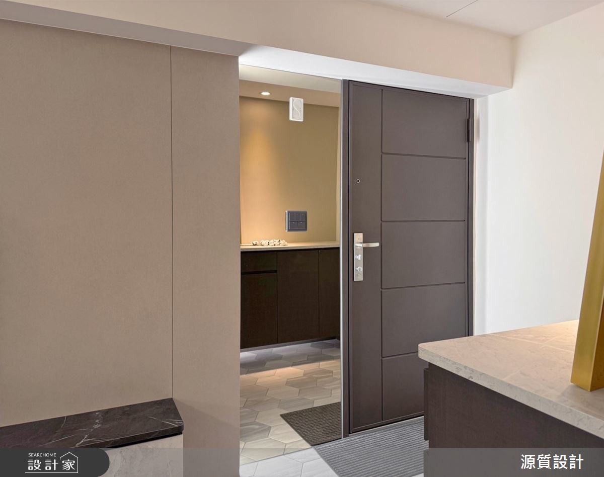老屋(31~40年)＿現代風玄關案例圖片＿源質室內裝修設計工程＿源質_文化路_板橋區之4