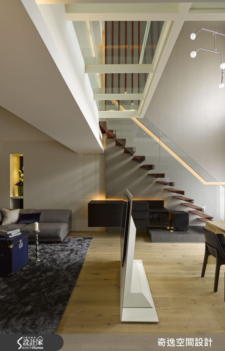 40坪新成屋(5年以下)＿現代風客廳樓梯案例圖片＿奇逸空間設計＿奇逸_17之9