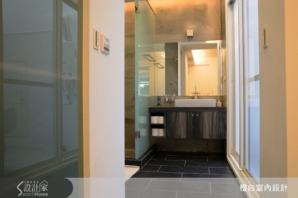 19坪老屋(16~30年)＿現代風浴室案例圖片＿橙白室內裝修設計工程有限公司＿橙白_15之25