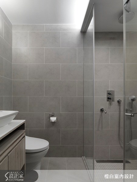 37坪中古屋(5~15年)＿現代風浴室案例圖片＿橙白室內裝修設計工程有限公司＿橙白_30松華村之28
