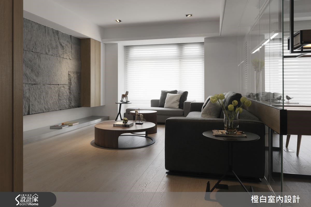 50坪新成屋(5年以下)＿混搭風客廳案例圖片＿橙白室內裝修設計工程有限公司＿橙白_42橋峰A+之5