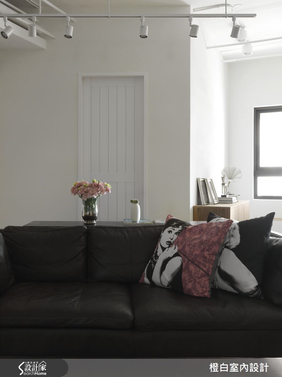 52坪新成屋(5年以下)＿工業風客廳案例圖片＿橙白室內裝修設計工程有限公司＿橙白_44皇御之6