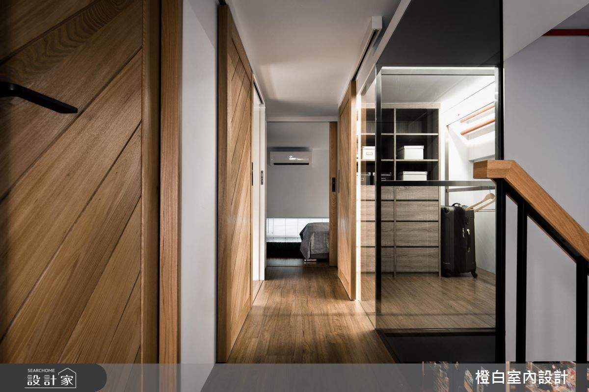 20坪中古屋(5~15年)＿混搭風更衣間走廊案例圖片＿橙白室內裝修設計工程有限公司＿橙白_58南加州之13