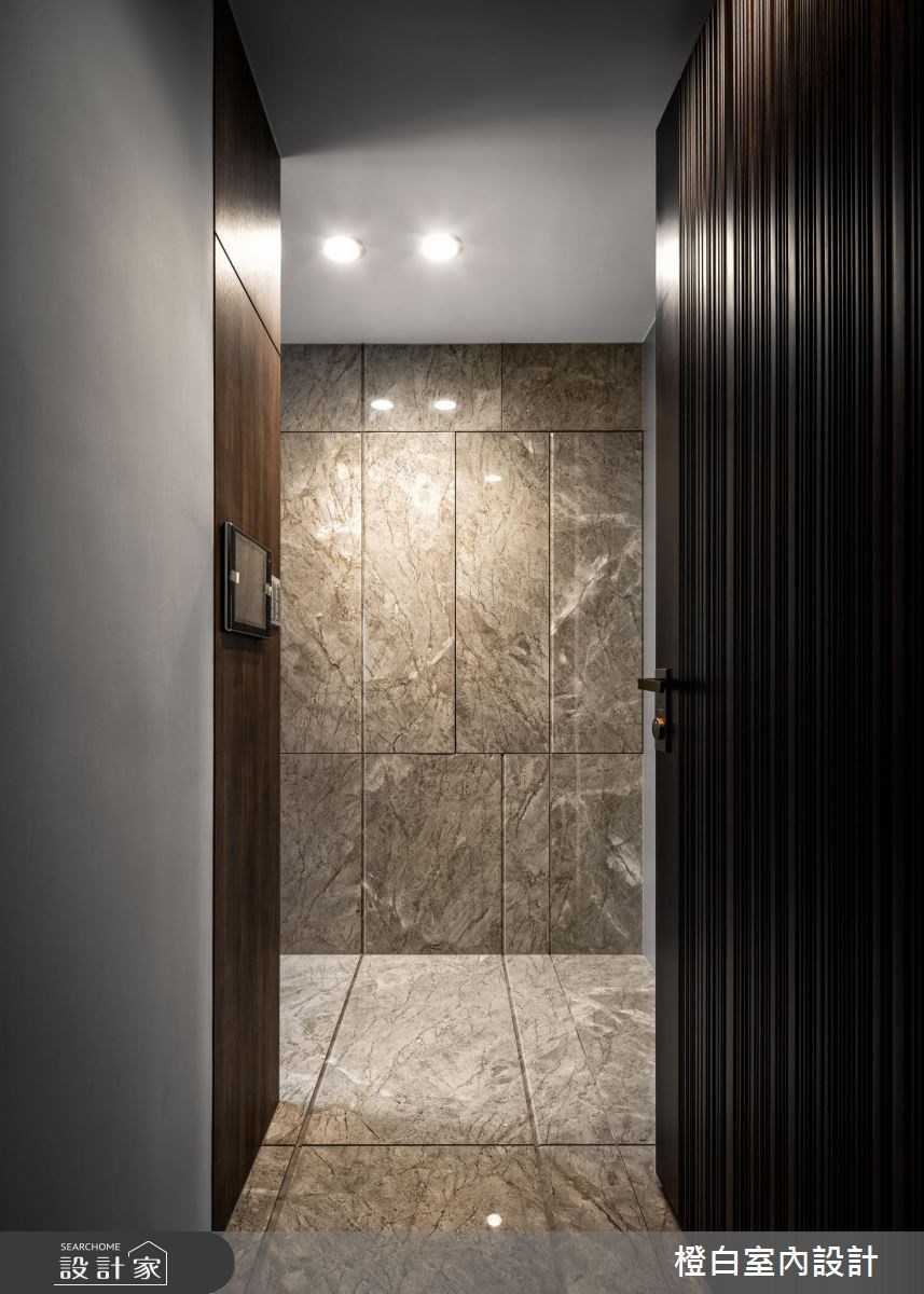 17坪新成屋(5年以下)＿現代風玄關案例圖片＿橙白室內裝修設計工程有限公司＿橙白_66墨花香之1