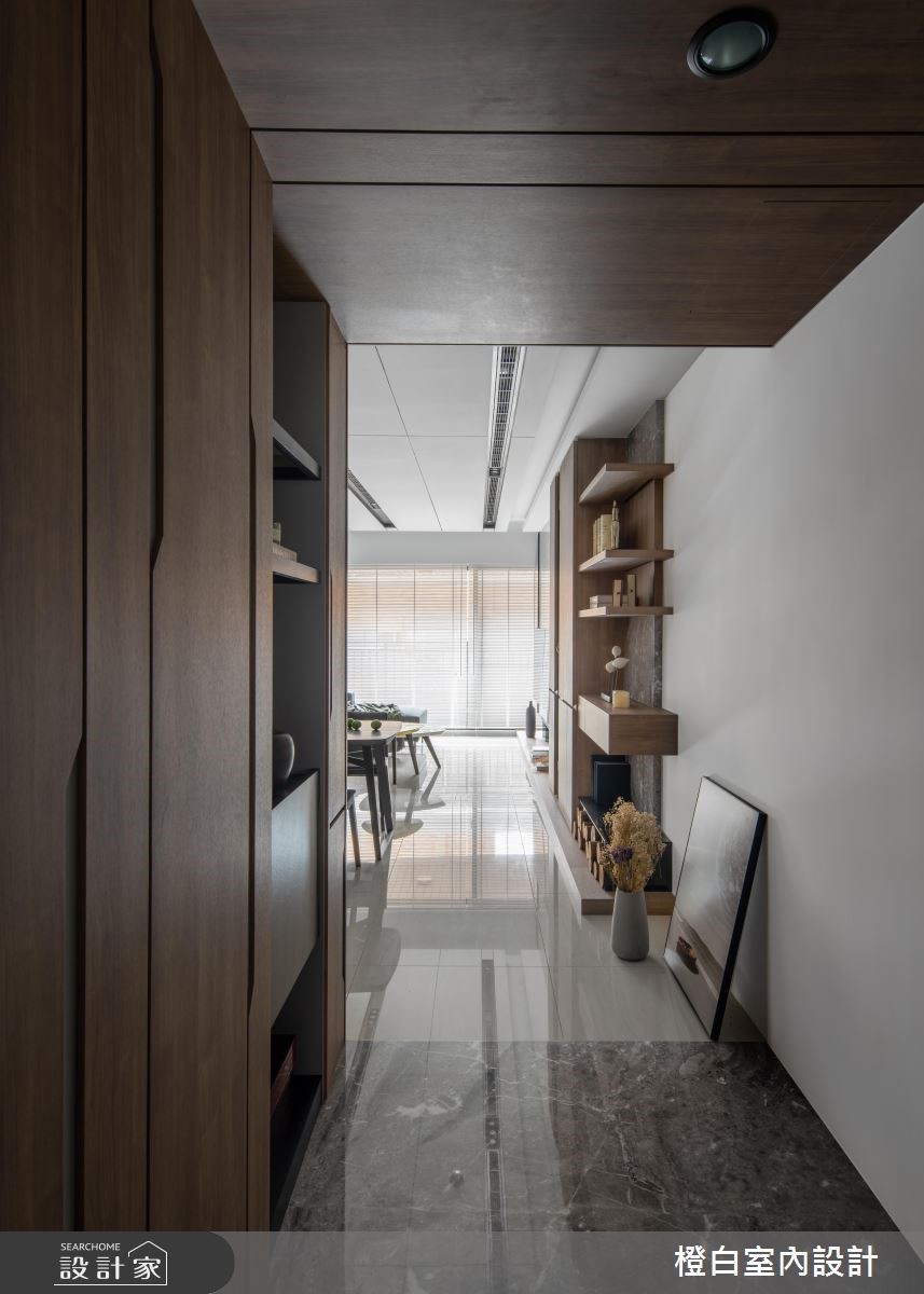 33坪新成屋(5年以下)＿現代風玄關案例圖片＿橙白室內裝修設計工程有限公司＿橙白_68百城歡璽之3