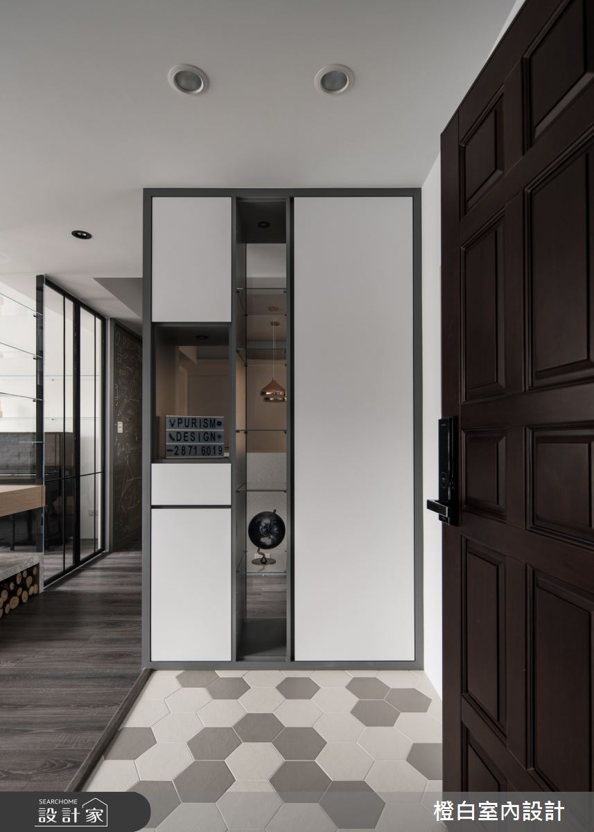 37坪中古屋(5~15年)＿混搭風玄關案例圖片＿橙白室內裝修設計工程有限公司＿橙白_76昇陽麗芙之1