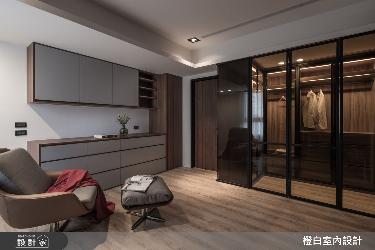 40坪新成屋(5年以下)＿混搭風更衣間多功能室案例圖片＿橙白室內裝修設計工程有限公司＿橙白_77太子馥之20