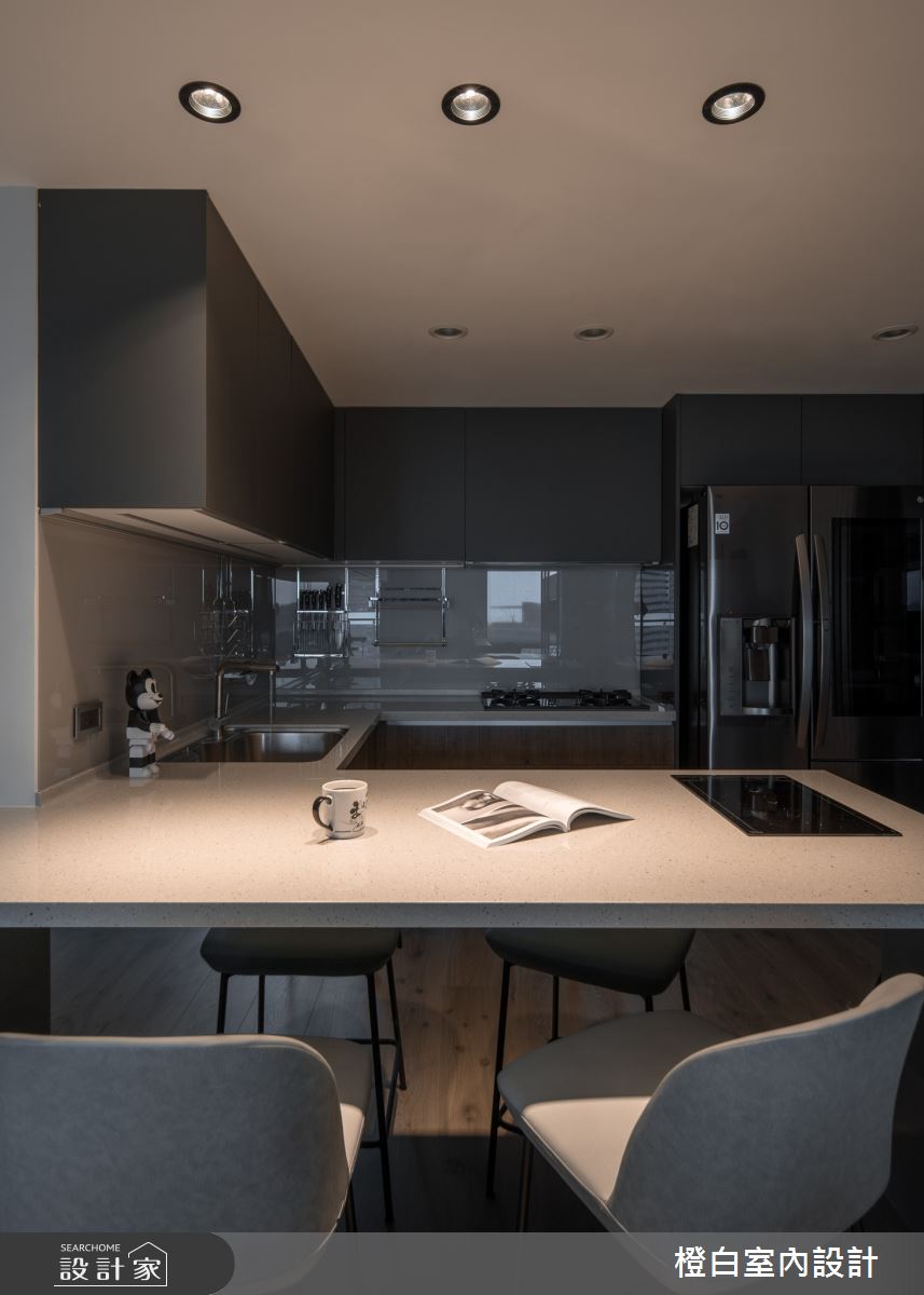 34坪新成屋(5年以下)＿混搭風餐廳中島案例圖片＿橙白室內裝修設計工程有限公司＿橙白_83鄉林山海滙之27