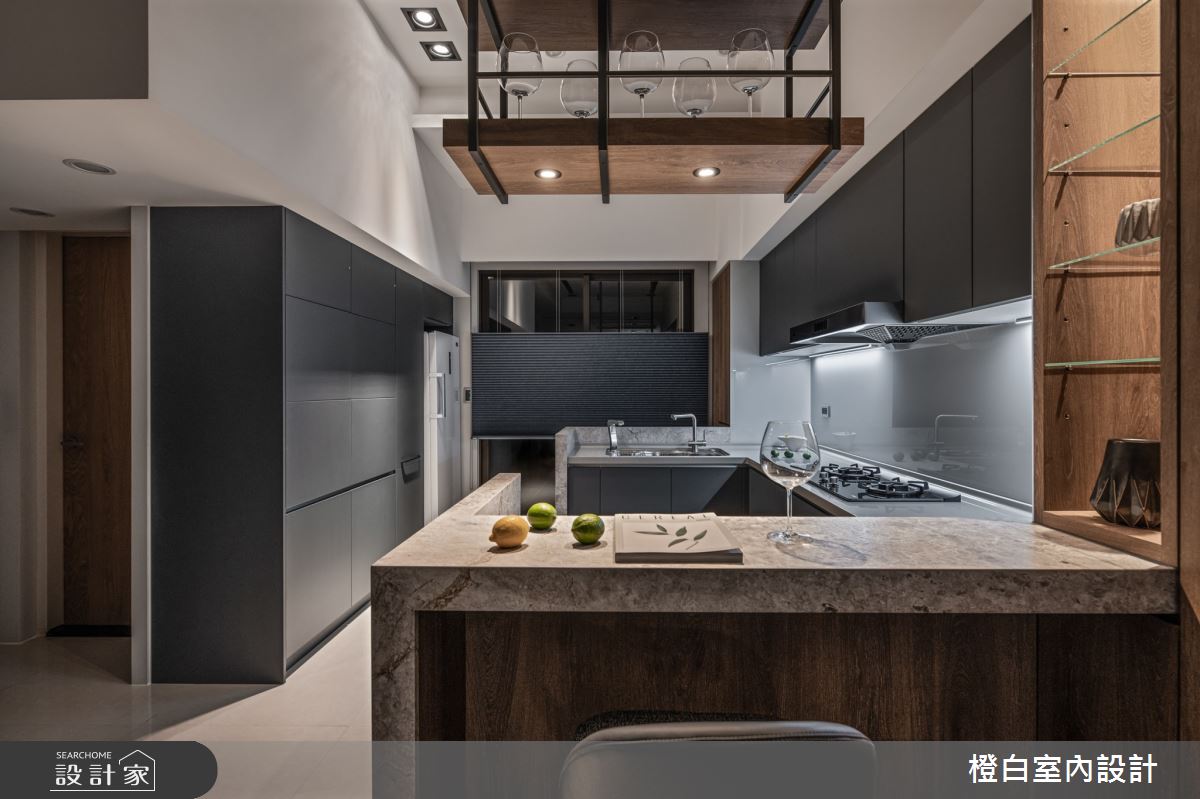 95坪預售屋＿混搭風廚房吧檯案例圖片＿橙白室內裝修設計工程有限公司＿橙白_85宗大陶裡原之19
