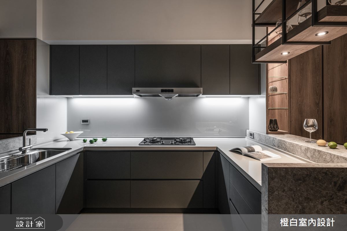 95坪預售屋＿混搭風廚房案例圖片＿橙白室內裝修設計工程有限公司＿橙白_85宗大陶裡原之20