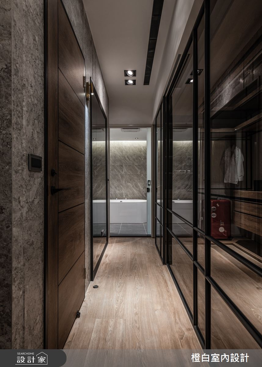 95坪預售屋＿混搭風更衣間案例圖片＿橙白室內裝修設計工程有限公司＿橙白_85宗大陶裡原之42
