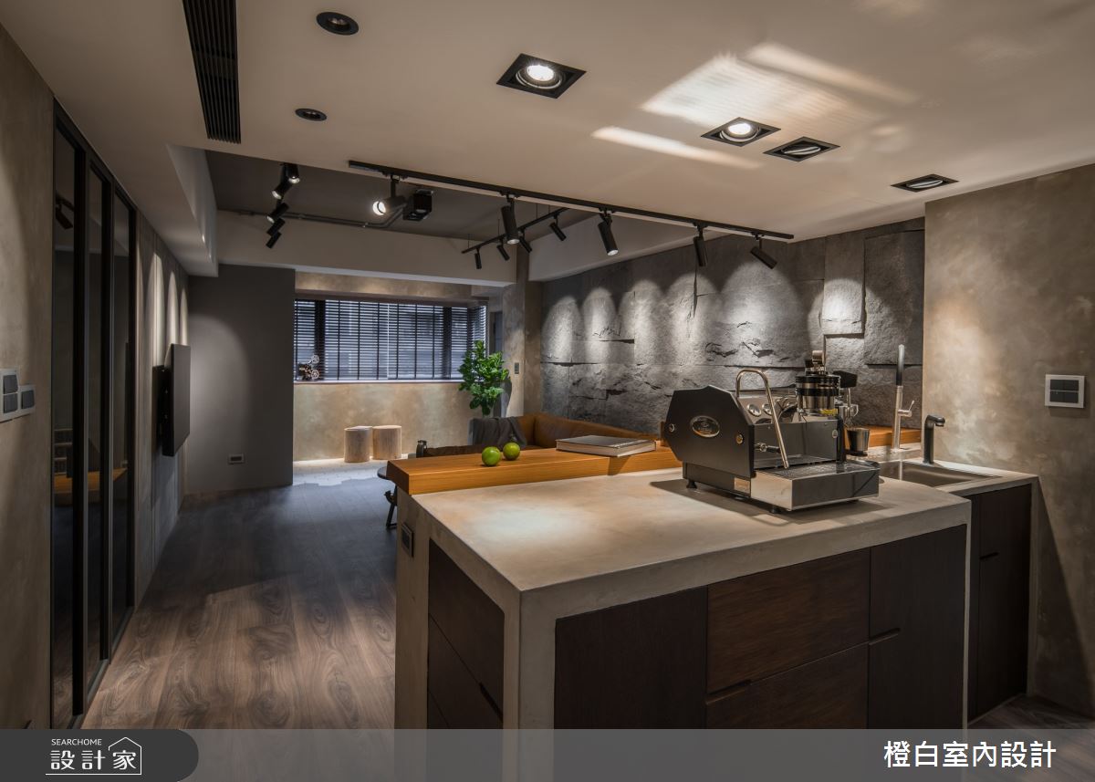 25坪中古屋(5~15年)＿混搭風客廳餐廳吧檯中島案例圖片＿橙白室內裝修設計工程有限公司＿橙白_86哈佛名門之23