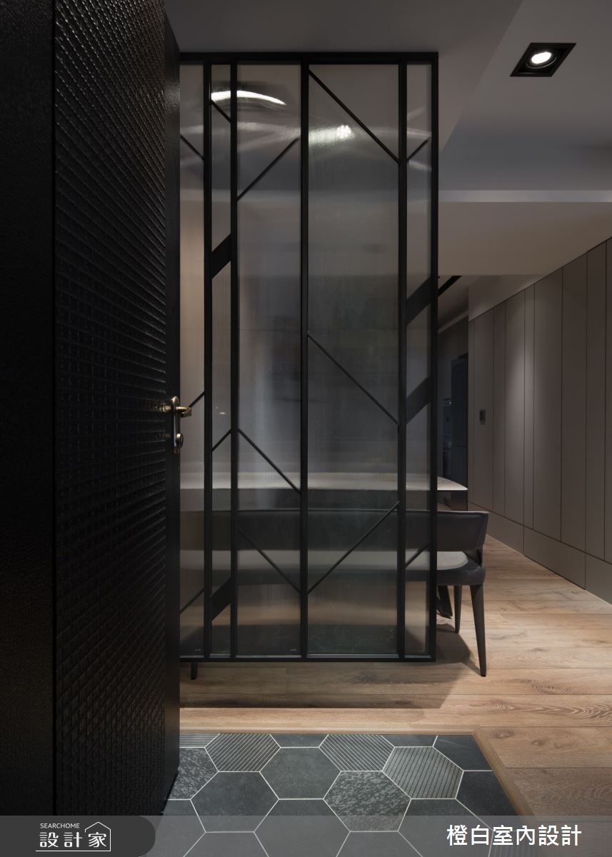 20坪新成屋(5年以下)＿混搭風玄關案例圖片＿橙白室內裝修設計工程有限公司＿橙白_87隆大郡望之2