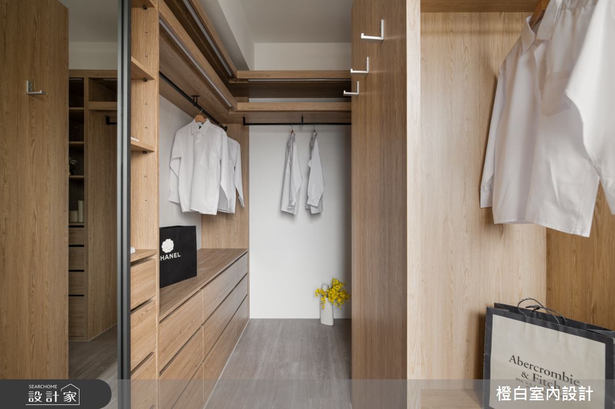 50坪中古屋(5~15年)＿現代風更衣間案例圖片＿橙白室內裝修設計工程有限公司＿橙白_89遠雄四季妍之45