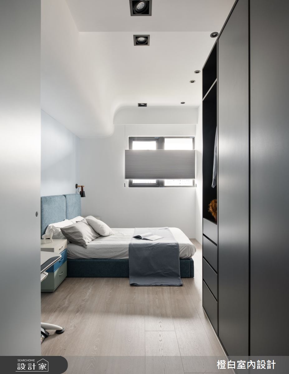 55坪中古屋(5~15年)＿現代風臥室案例圖片＿橙白室內裝修設計工程有限公司＿橙白_90長虹天際之50