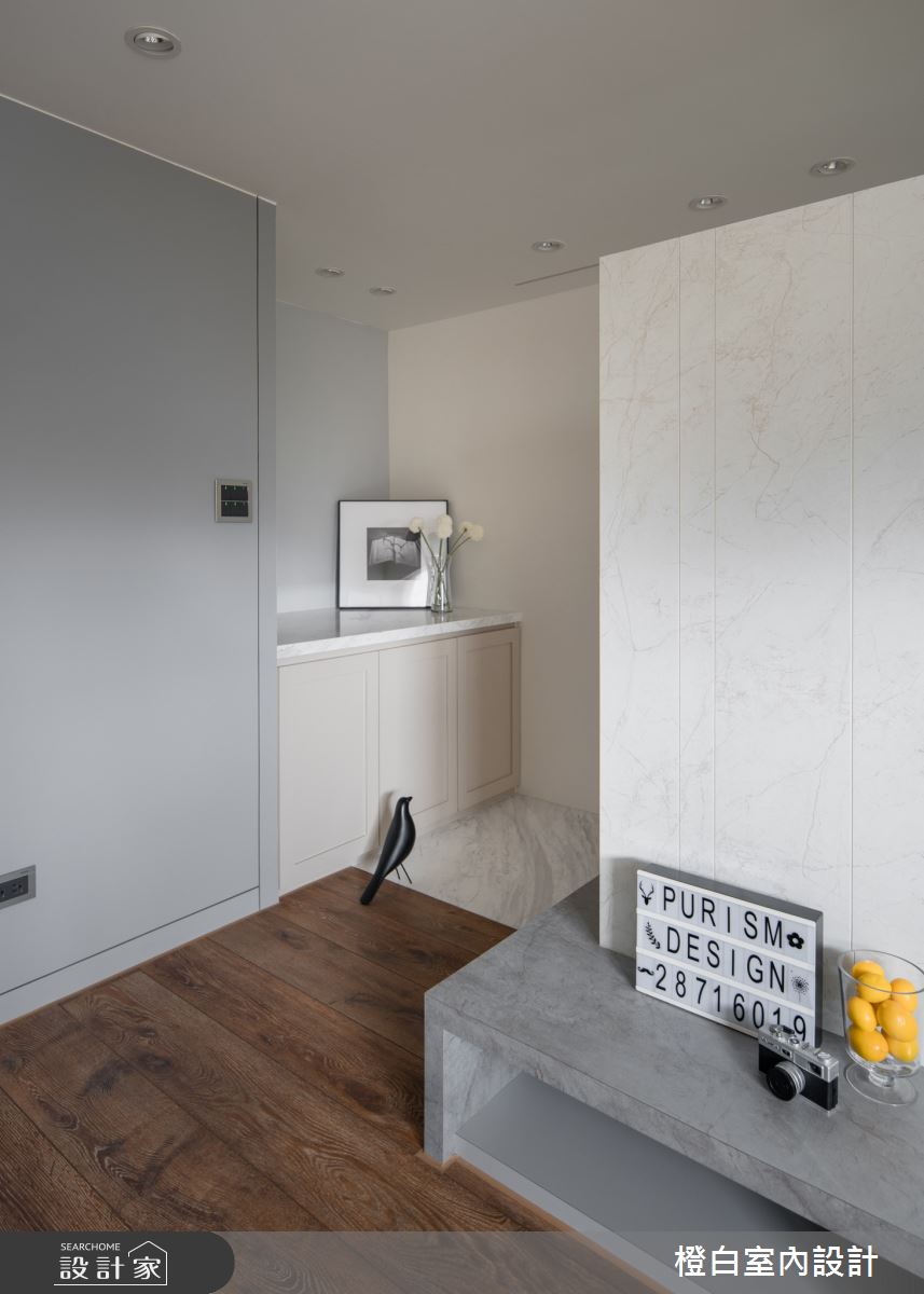 16坪老屋(16~30年)＿北歐風玄關案例圖片＿橙白室內裝修設計工程有限公司＿橙白_94國光社區之10