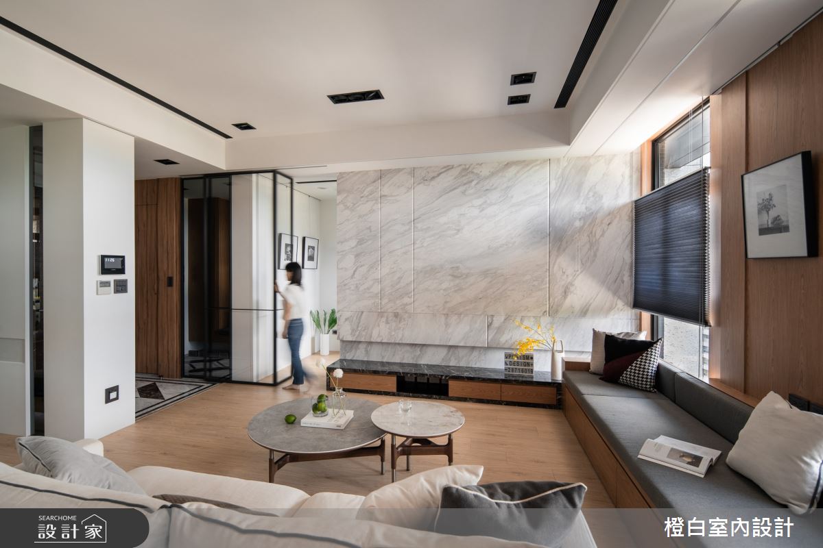23坪新成屋(5年以下)＿現代風客廳臥榻案例圖片＿橙白室內裝修設計工程有限公司＿橙白_95和平東路之4