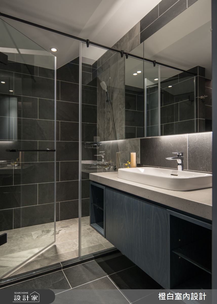 38坪中古屋(5~15年)＿現代風浴室案例圖片＿橙白室內裝修設計工程有限公司＿橙白_99新莊新富邑之39