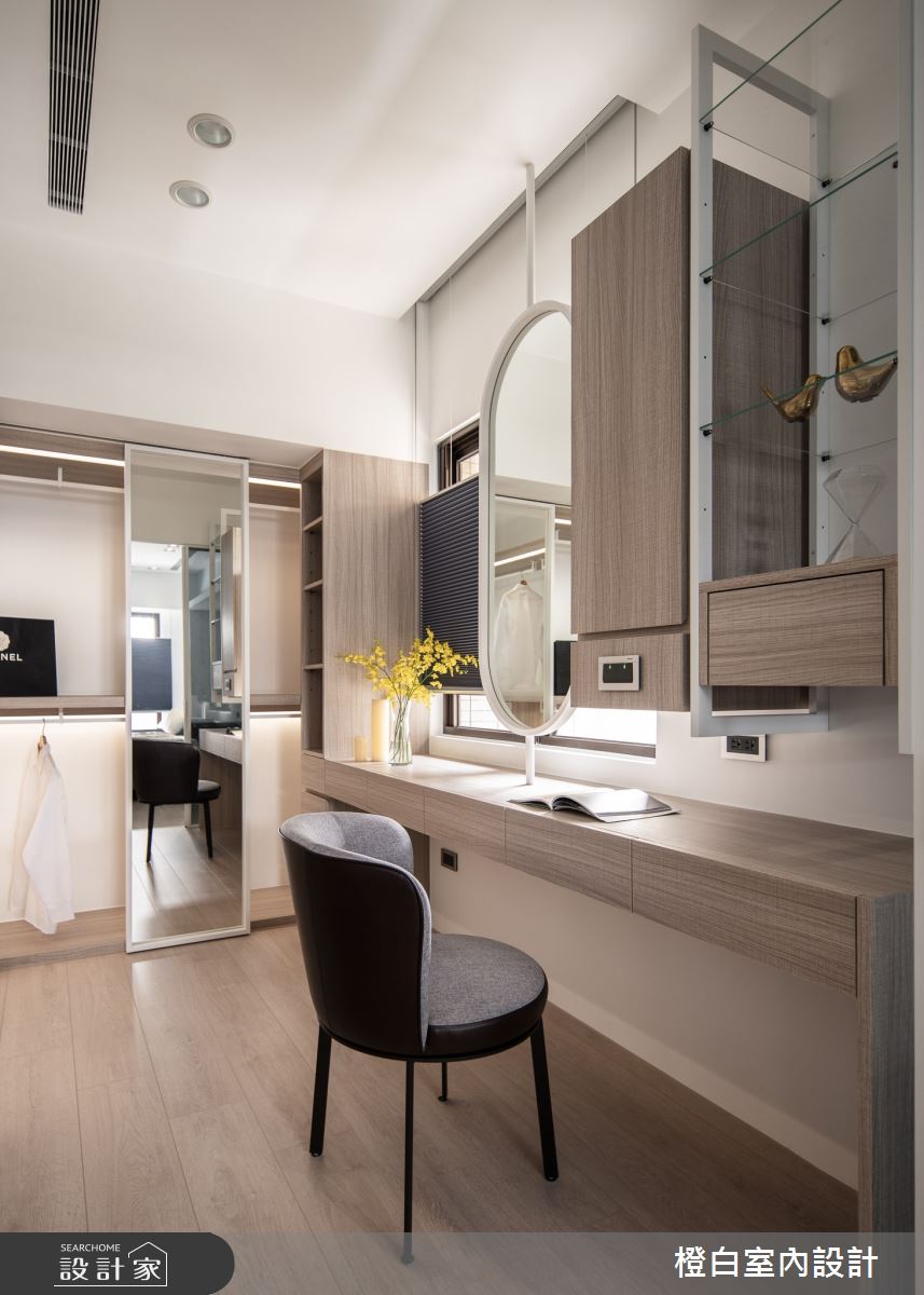 38坪中古屋(5~15年)＿現代風更衣間案例圖片＿橙白室內裝修設計工程有限公司＿橙白_99新莊新富邑之66
