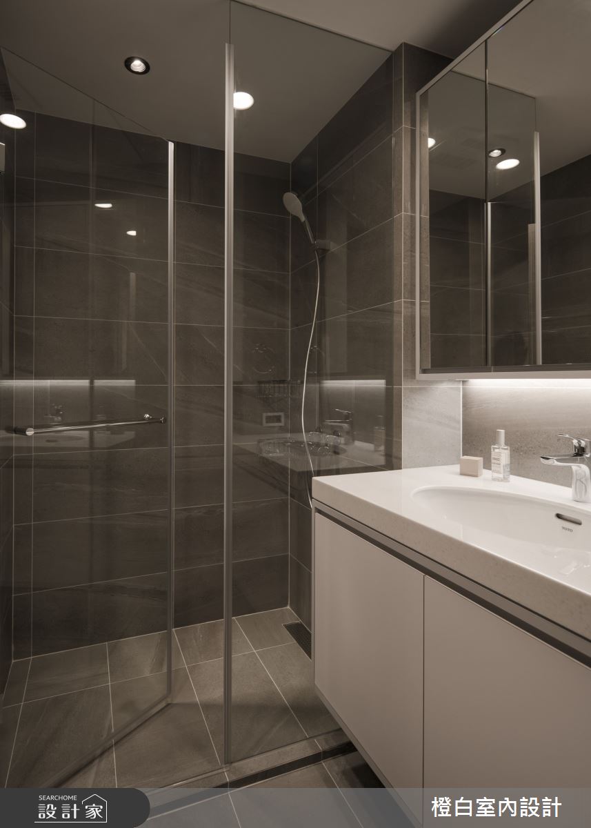 13坪新成屋(5年以下)＿混搭風浴室案例圖片＿橙白室內裝修設計工程有限公司＿橙白_100三發嵐海之27