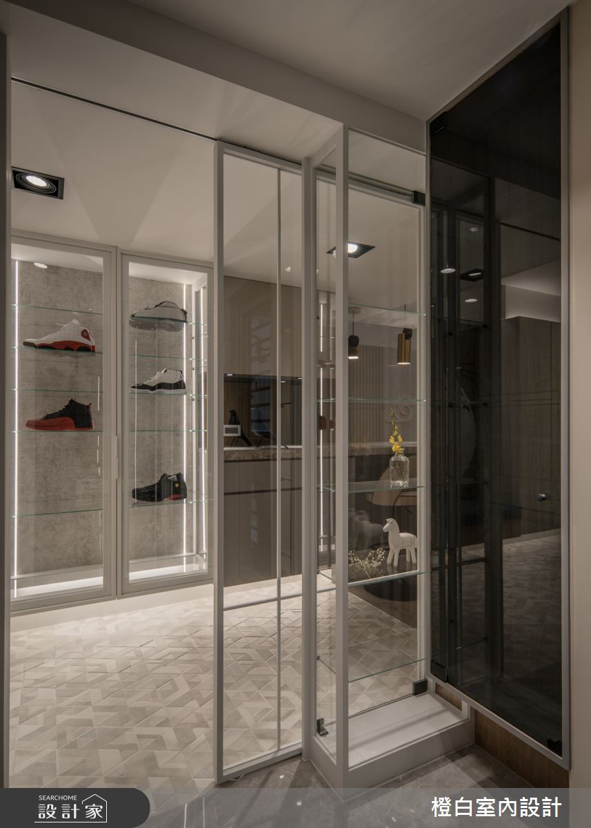 30坪新成屋(5年以下)＿現代風玄關案例圖片＿橙白室內裝修設計工程有限公司＿橙白_103那山階之6