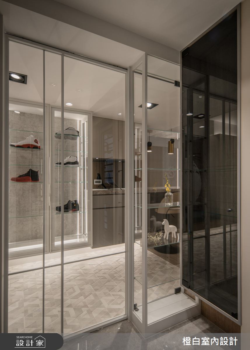30坪新成屋(5年以下)＿現代風玄關案例圖片＿橙白室內裝修設計工程有限公司＿橙白_103那山階之7