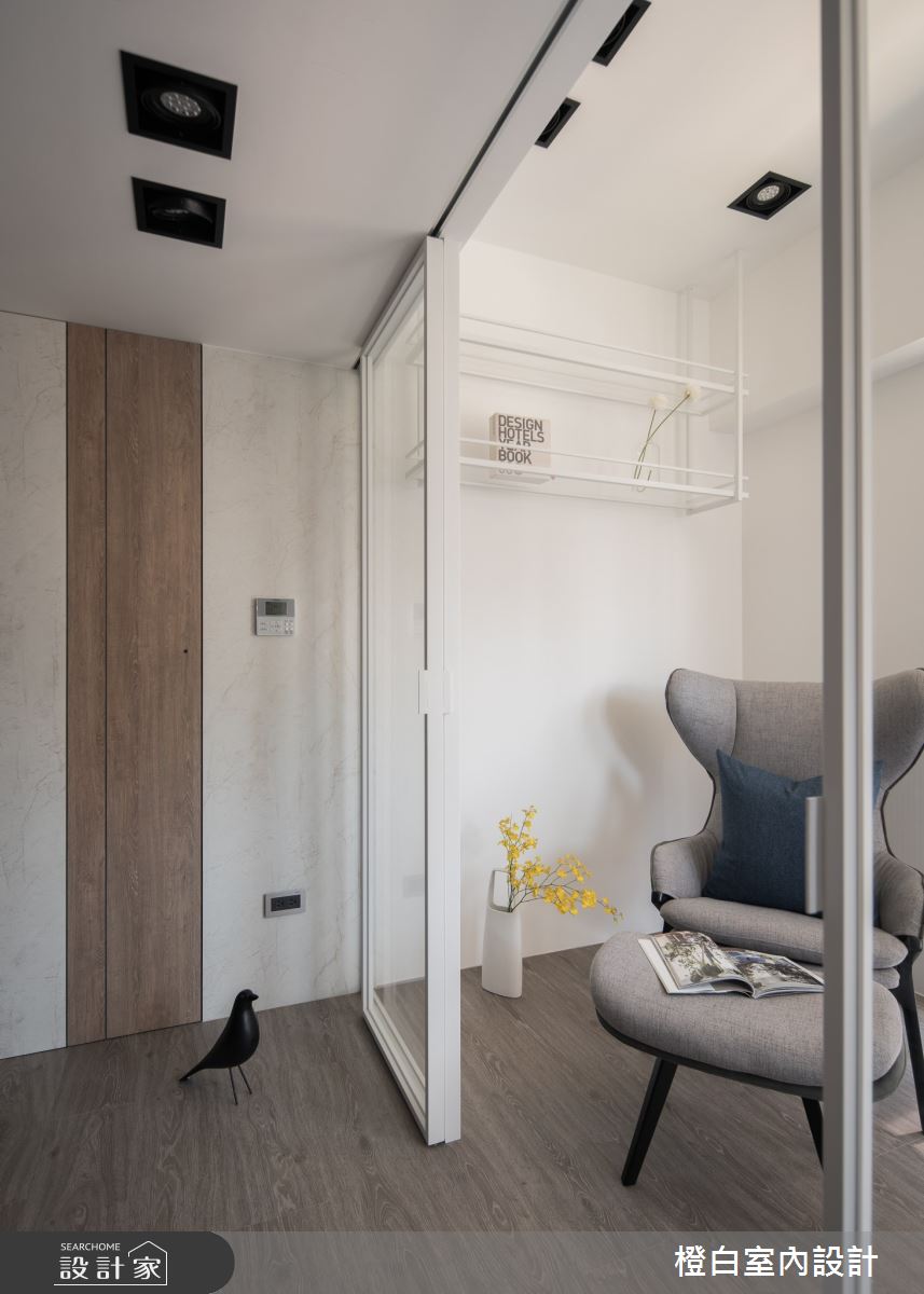 30坪新成屋(5年以下)＿現代風客廳書房案例圖片＿橙白室內裝修設計工程有限公司＿橙白_103那山階之41
