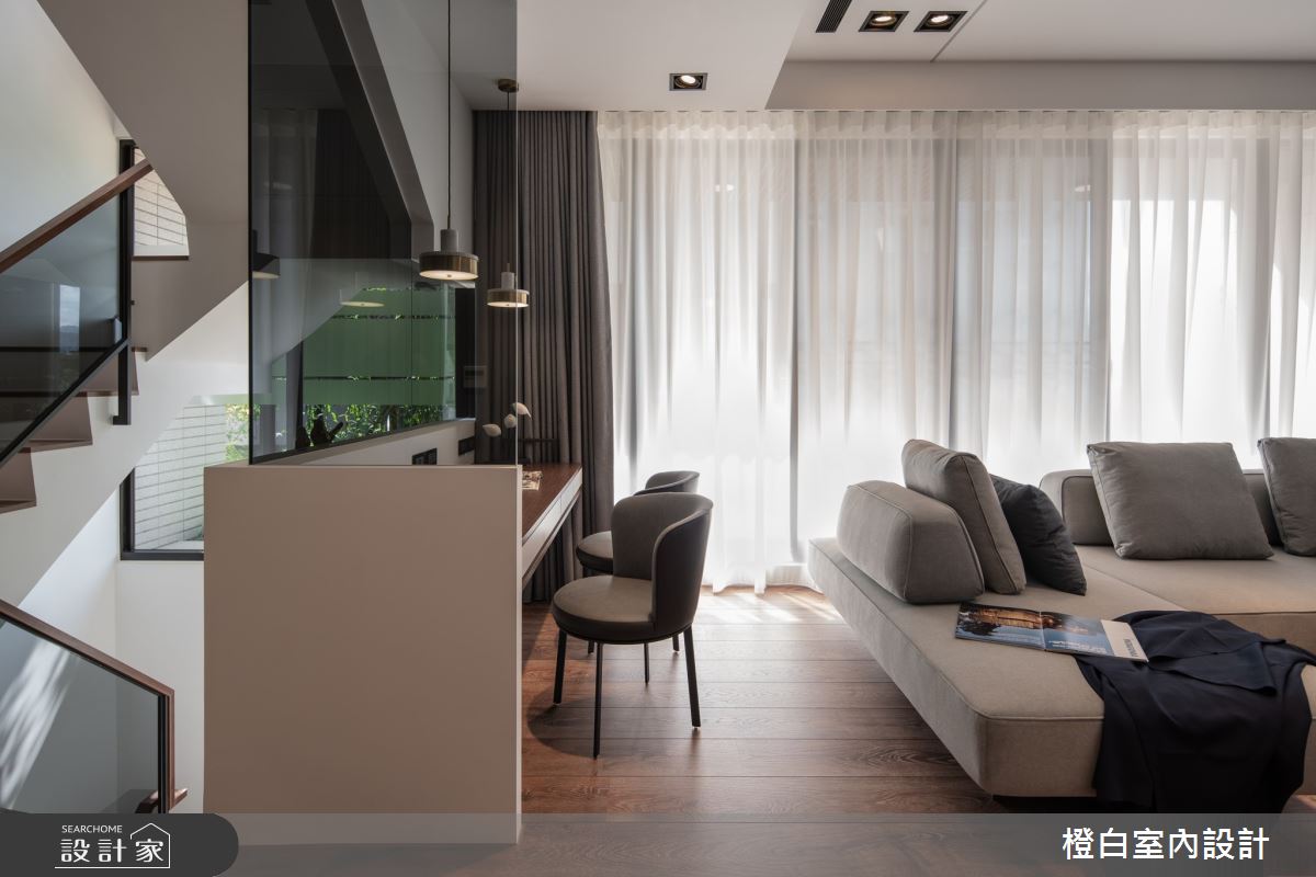 75坪毛胚屋＿現代風客廳樓梯案例圖片＿橙白室內裝修設計工程有限公司＿橙白_104美麗山林之20