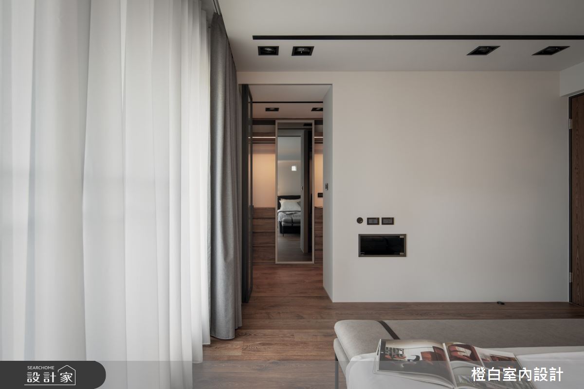 75坪毛胚屋＿現代風臥室更衣間案例圖片＿橙白室內裝修設計工程有限公司＿橙白_104美麗山林之48