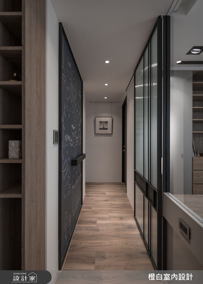 30坪中古屋(5~15年)＿混搭風走廊案例圖片＿橙白室內裝修設計工程有限公司＿橙白_106遠雄百富之41