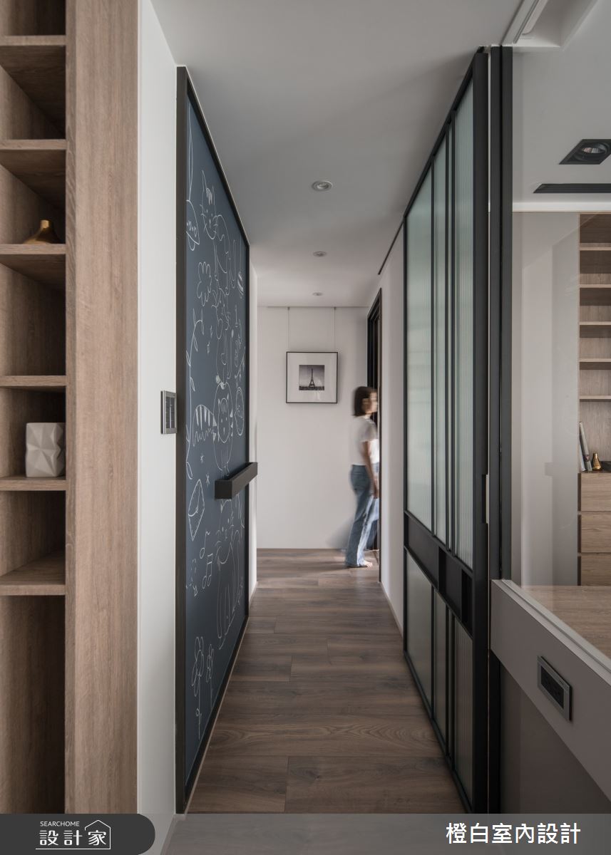 30坪中古屋(5~15年)＿混搭風走廊案例圖片＿橙白室內裝修設計工程有限公司＿橙白_106遠雄百富之42