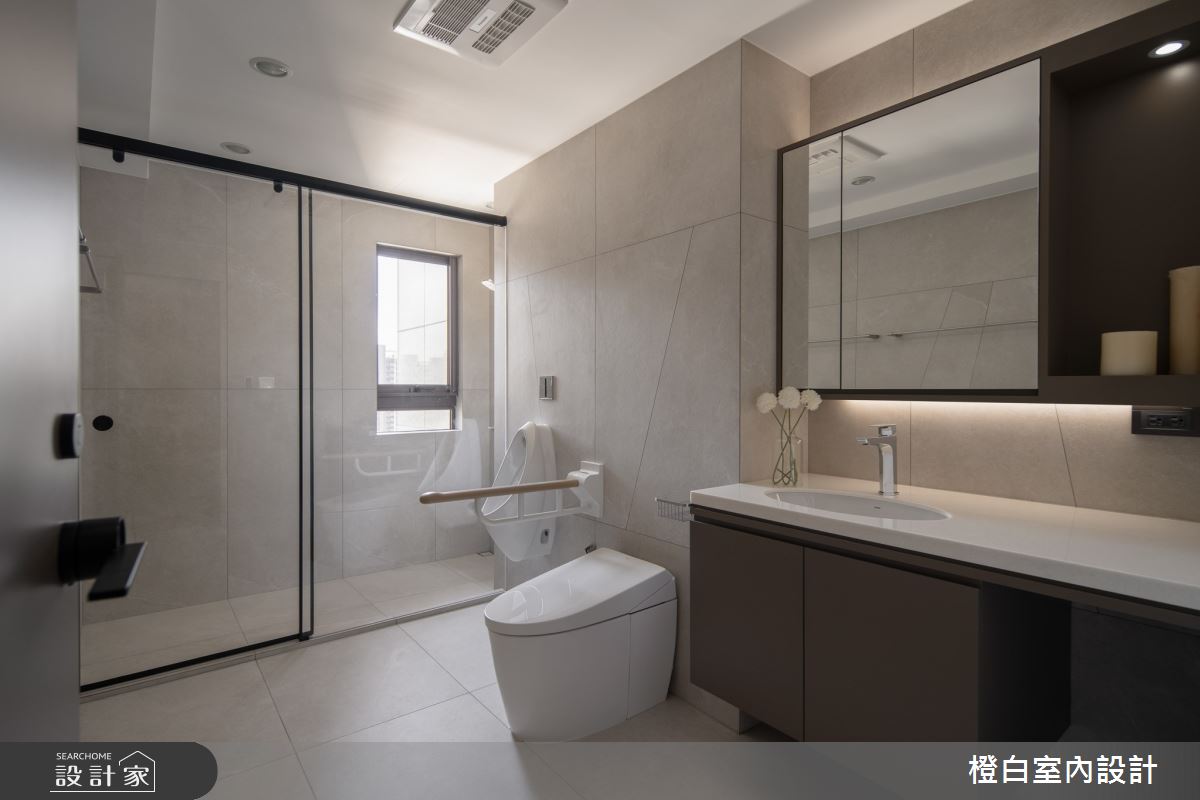 42坪中古屋(5~15年)＿現代風浴室案例圖片＿橙白室內裝修設計工程有限公司＿橙白_109新富邑之70