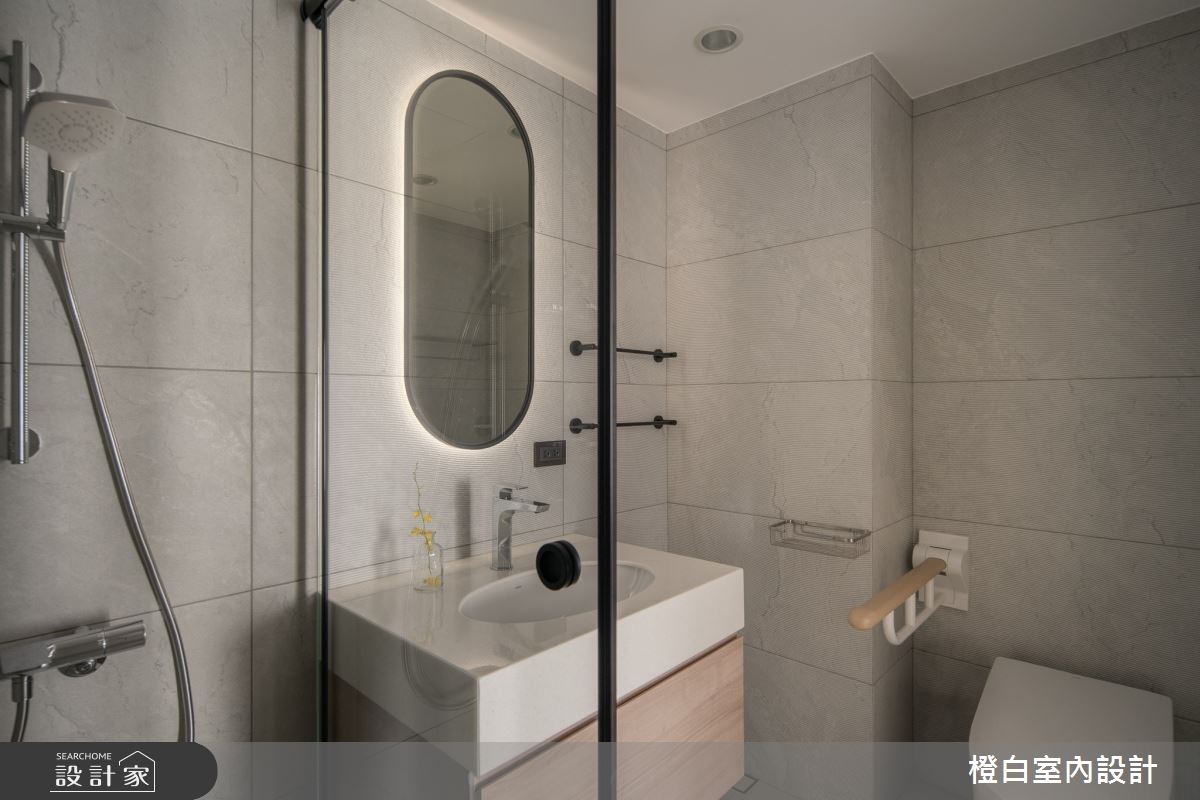 42坪中古屋(5~15年)＿現代風浴室案例圖片＿橙白室內裝修設計工程有限公司＿橙白_109新富邑之78