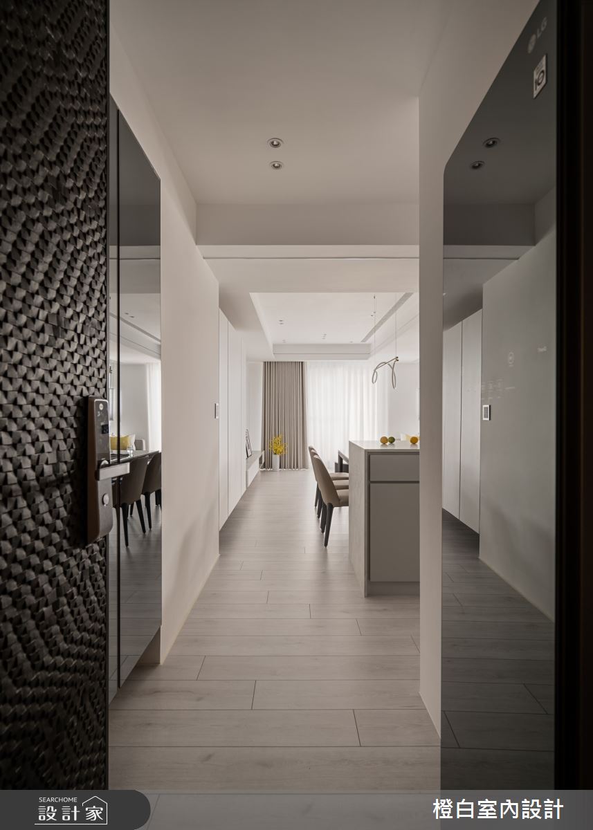 27坪新成屋(5年以下)＿現代風玄關案例圖片＿橙白室內裝修設計工程有限公司＿橙白_110美麗華大方之1