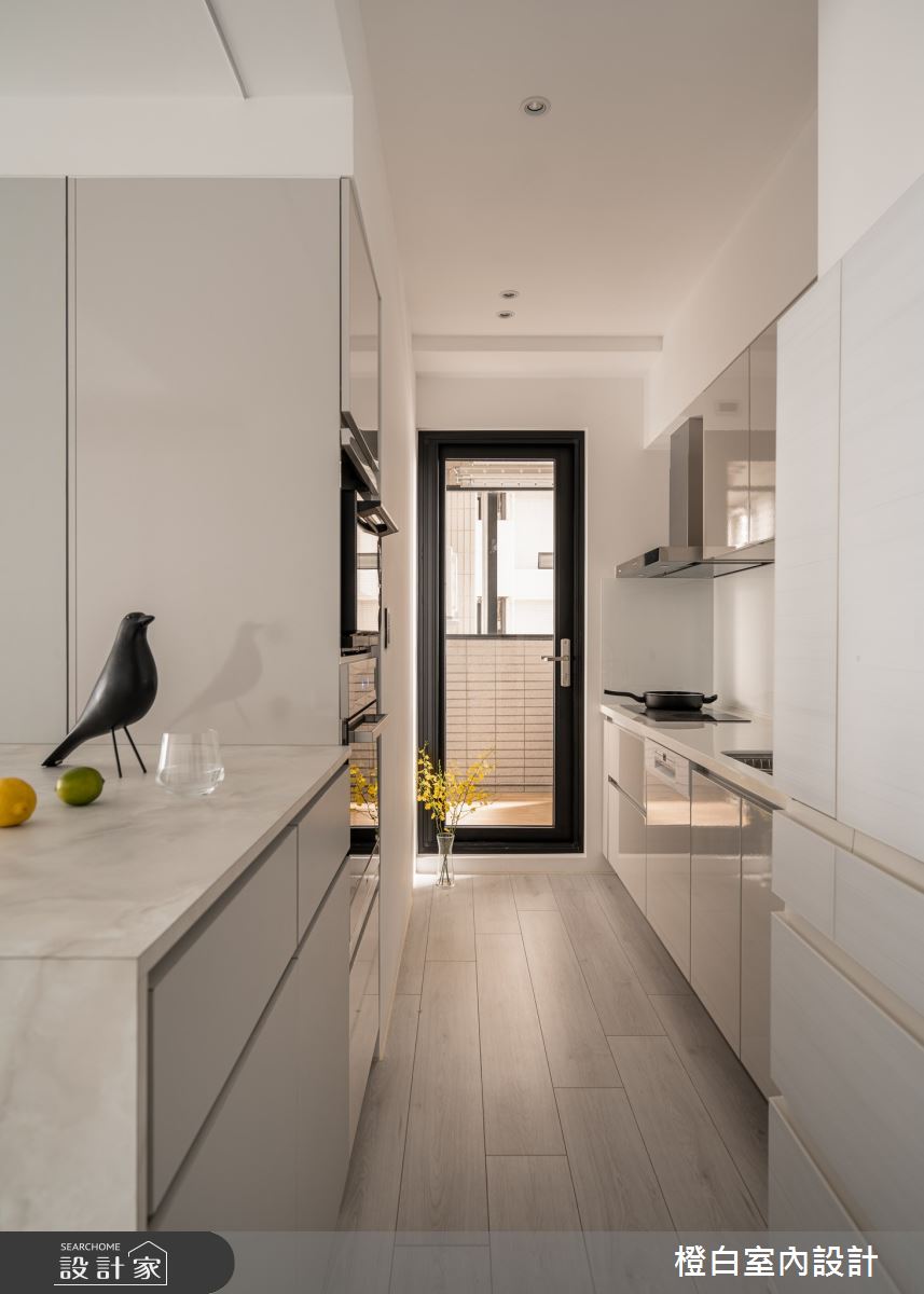 27坪新成屋(5年以下)＿現代風廚房中島案例圖片＿橙白室內裝修設計工程有限公司＿橙白_110美麗華大方之8