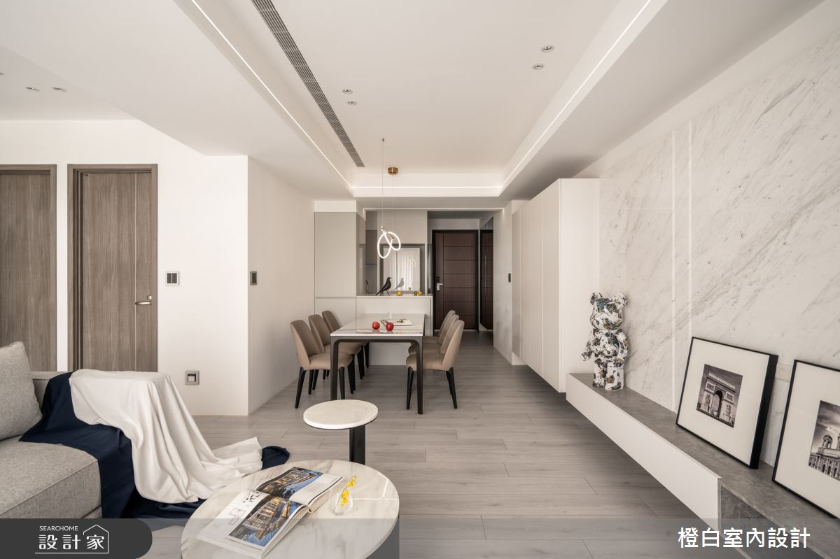 27坪新成屋(5年以下)＿現代風玄關客廳餐廳中島案例圖片＿橙白室內裝修設計工程有限公司＿橙白_110美麗華大方之15
