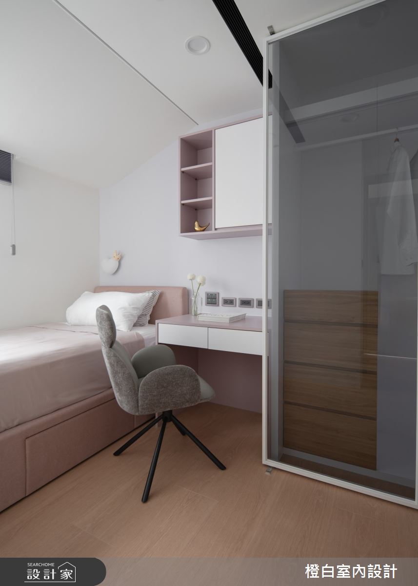 26坪新成屋(5年以下)＿混搭風臥室案例圖片＿橙白室內裝修設計工程有限公司＿橙白_114富宇上城之38