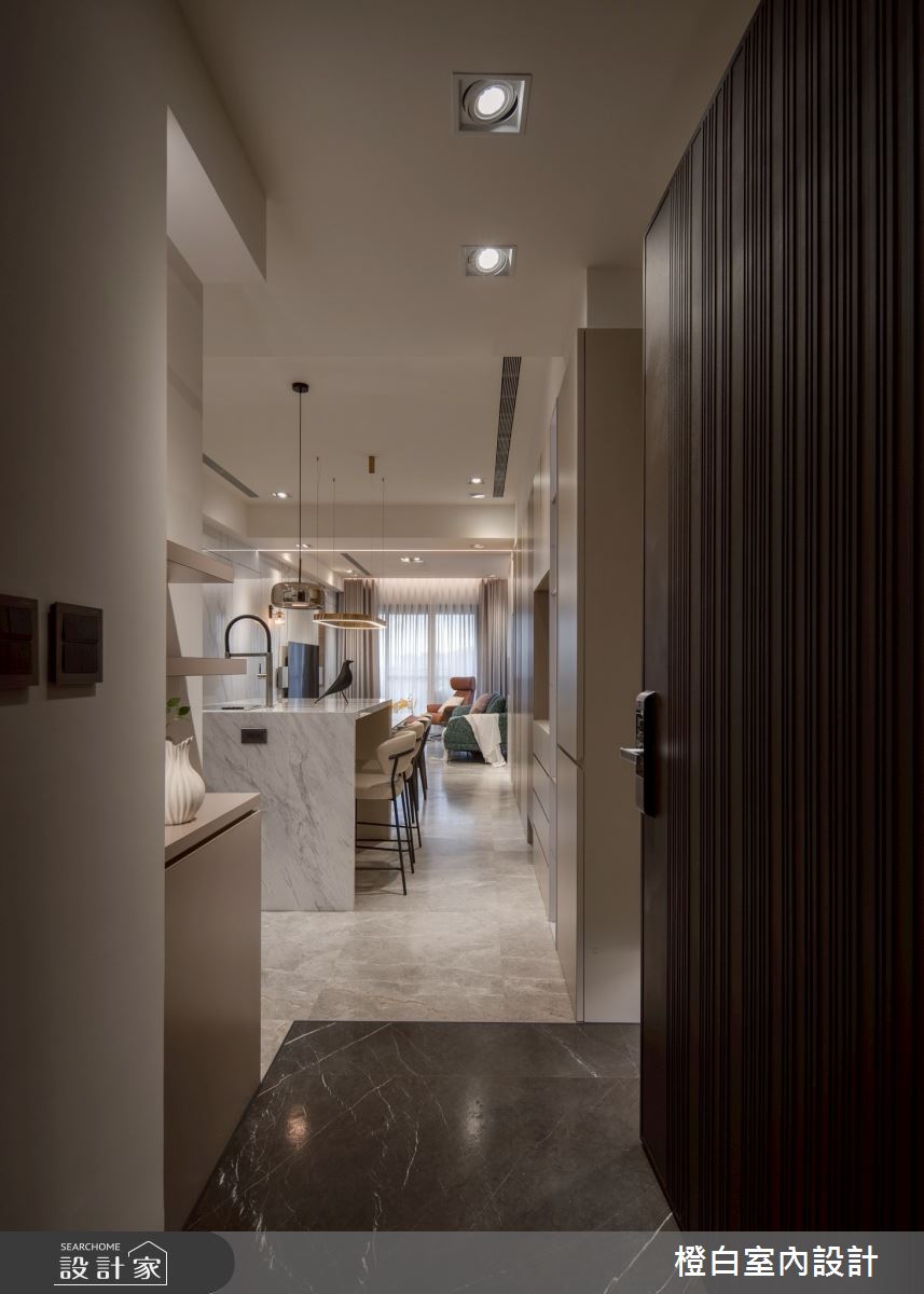 29坪新成屋(5年以下)＿現代風玄關中島案例圖片＿橙白室內裝修設計工程有限公司＿橙白_118文山元利森活_現代風之3