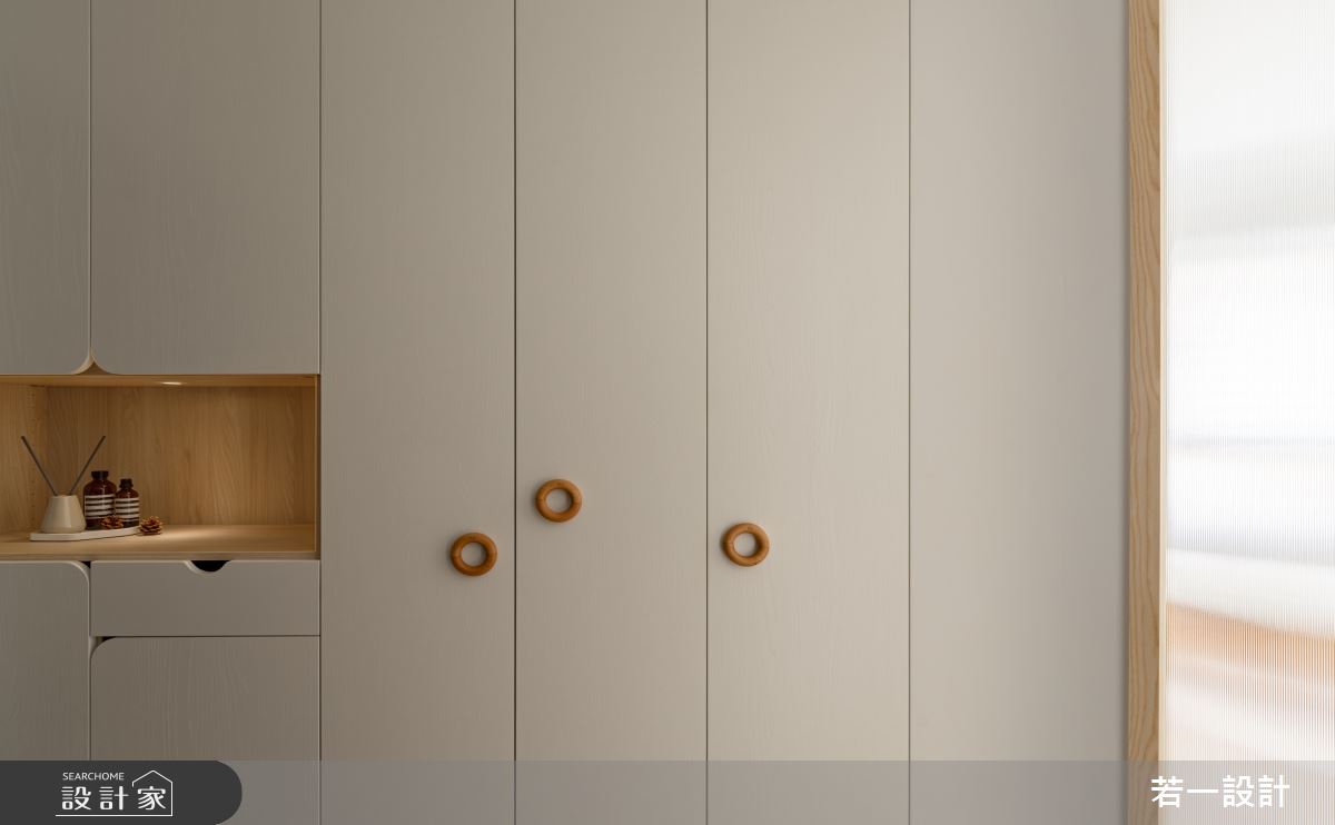 30坪新成屋(5年以下)＿日式簡約風玄關案例圖片＿若一設計＿若一_恬恬圈之1