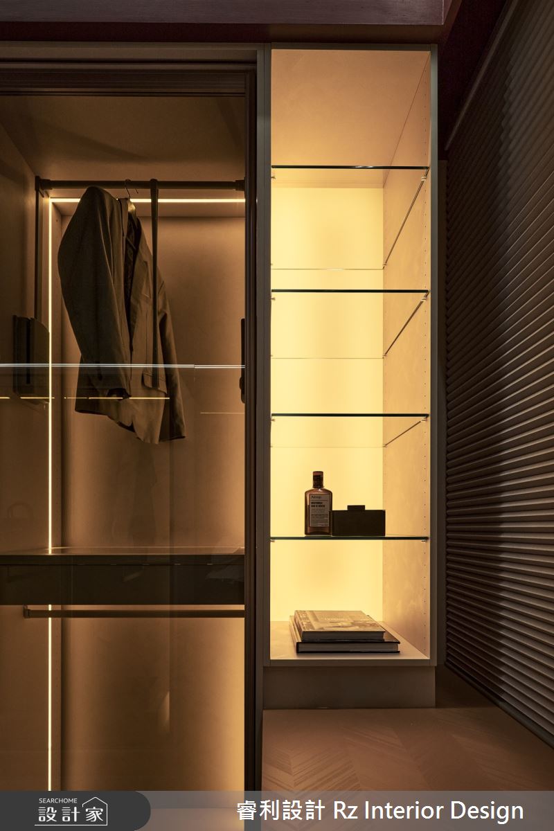 23坪新成屋(5年以下)＿混搭風更衣間案例圖片＿睿利設計＿睿利_21.璃川之上之18