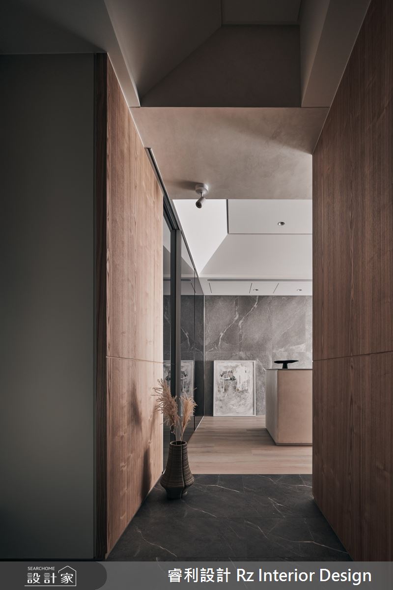 20坪新成屋(5年以下)＿混搭風玄關案例圖片＿睿利設計＿睿利_22.櫟隅光軸之1