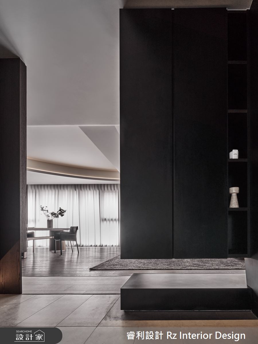 33坪新成屋(5年以下)＿現代風玄關案例圖片＿睿利設計＿睿利_24.此生的部分精彩之2