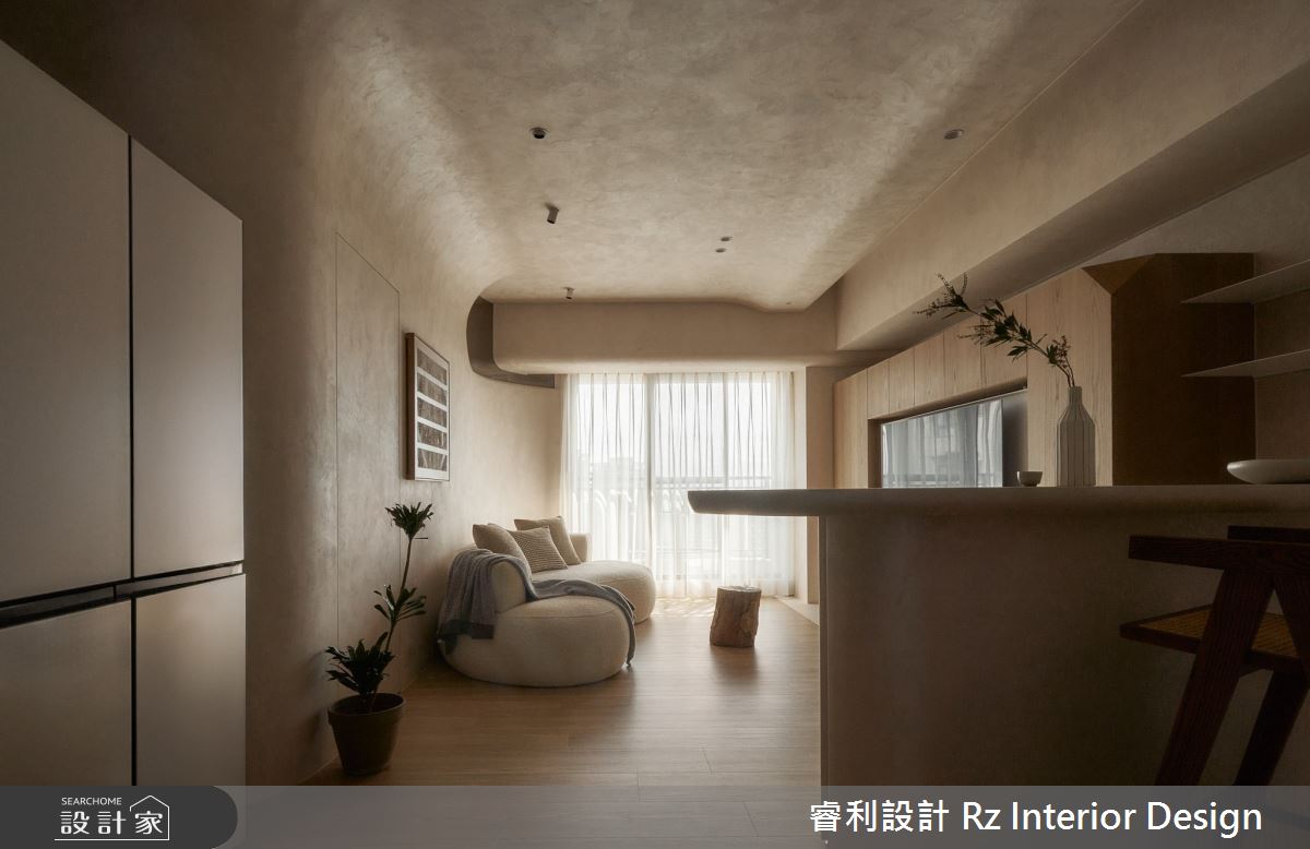 24坪新成屋(5年以下)＿侘寂風客廳餐廳中島案例圖片＿睿利設計＿睿利_28.夕雲裡的A330之13