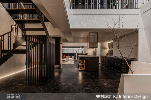 睿利_40.深藏翠林的靈魂分層_現代風