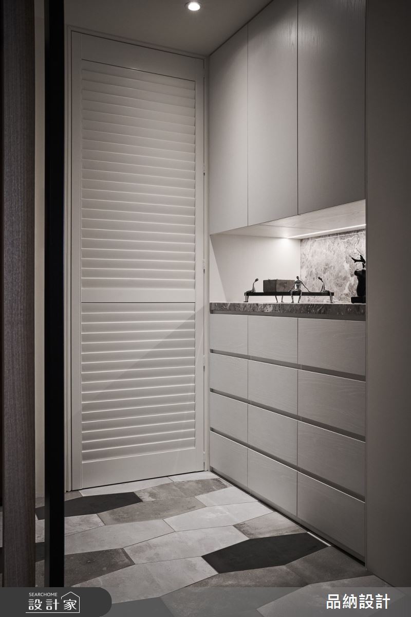 50坪中古屋(5~15年)＿現代風玄關案例圖片＿卡納文創/品納設計＿品納_38之2