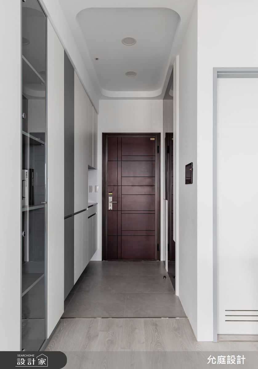 34坪新成屋(5年以下)＿北歐風玄關案例圖片＿允庭室內裝修設計有限公司＿允庭_沐光‧寓景之1