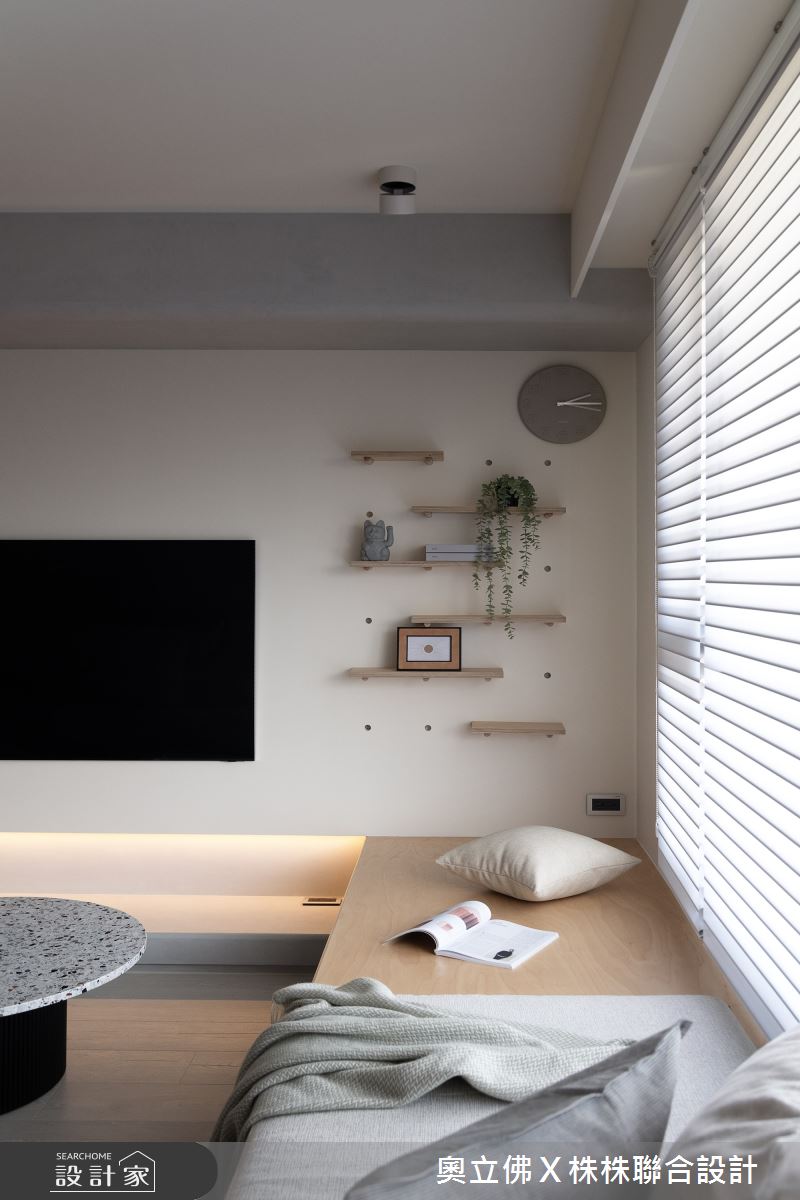 46坪新成屋(5年以下)＿日式無印風客廳臥榻案例圖片＿奧立佛x 株株聯合設計＿奧立佛x 株株_J Modern｜高雄L宅之5