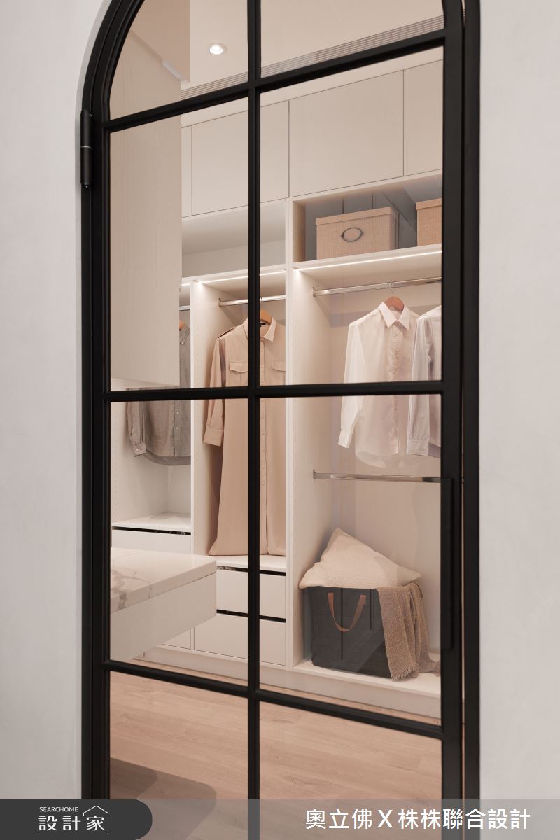 100坪新成屋(5年以下)＿美式風更衣間案例圖片＿奧立佛x 株株聯合設計＿奧立佛x 株株_自由路｜高雄Ｂ宅之15