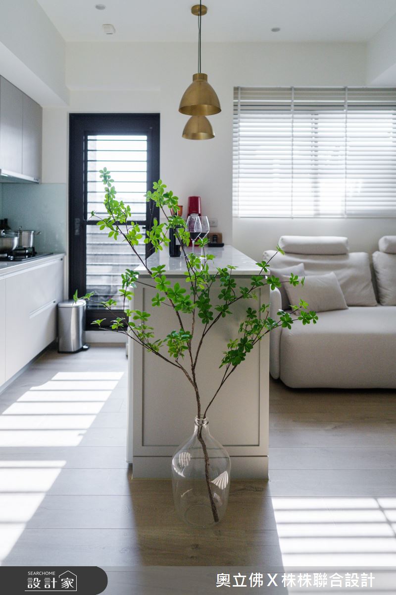 30坪新成屋(5年以下)＿美式風客廳廚房案例圖片＿奧立佛x 株株聯合設計＿奧立佛x 株株_仰德喆｜高雄H宅之15