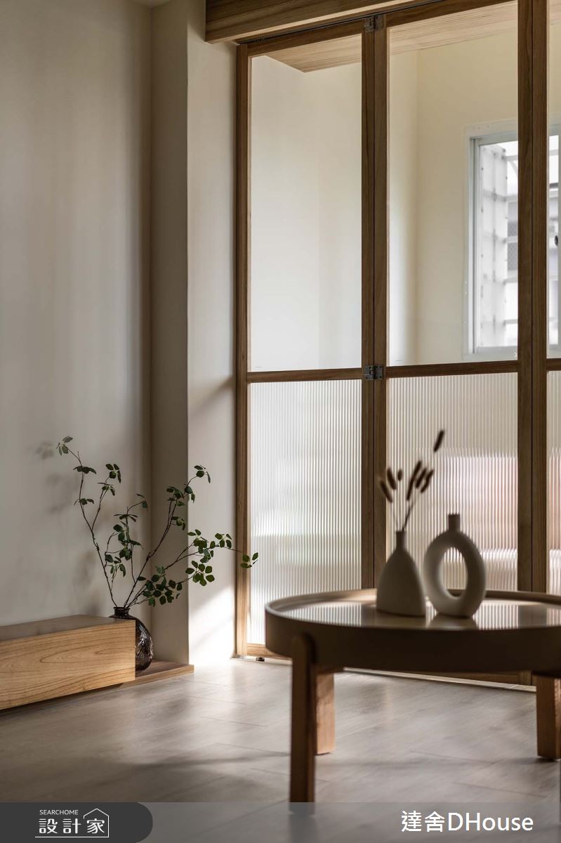 老屋(31~40年)＿侘寂風客廳案例圖片＿達舍創研所＿達舍_日造。深光 BE YOUR OWN LIGHT之12